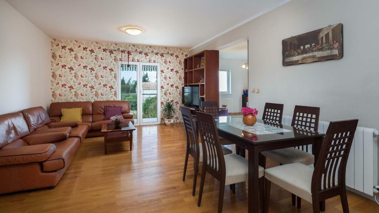 Otium Apartment Kastela Luaran gambar